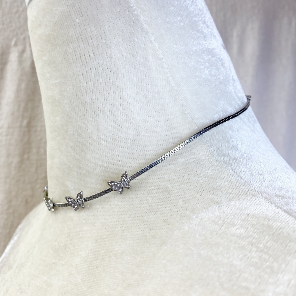 Cz butterfly choker necklace - Picture 2 of 6